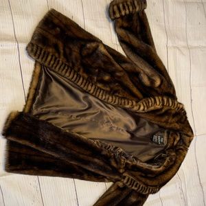 Vintage Dennis Basso faux fur